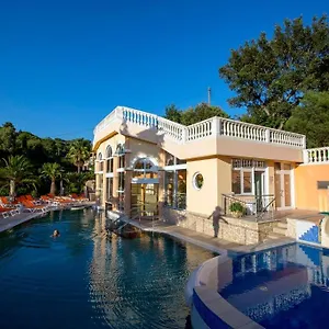 Apartahotel Les Tourelles