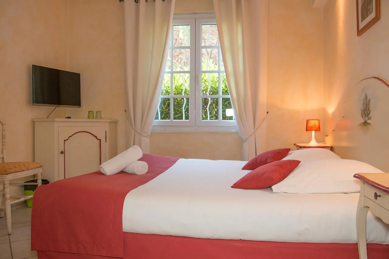 Hotel & Spa La Villa サント・マキシム 3*,  フランス